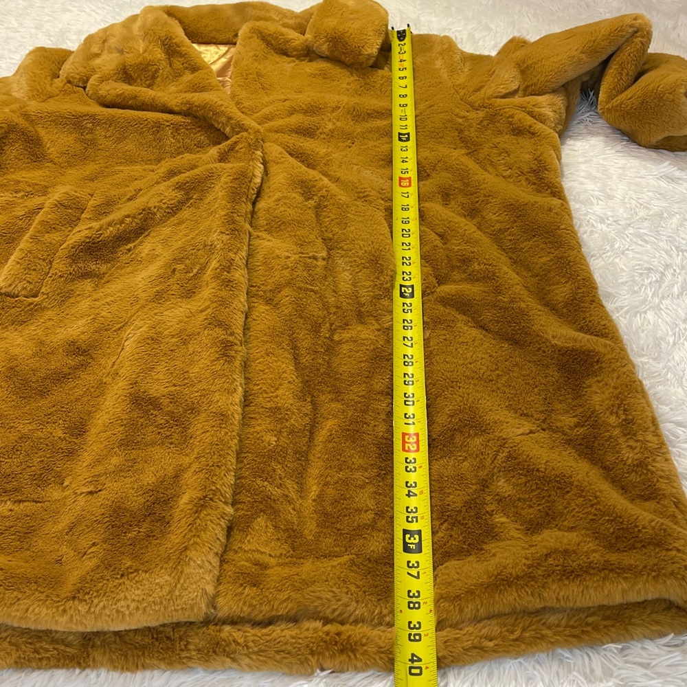TIME AND TRU Luxurious Faux Fur Coat in BROWNISH GOLD WOMENS SIZE 3X - Picture 5 of 10